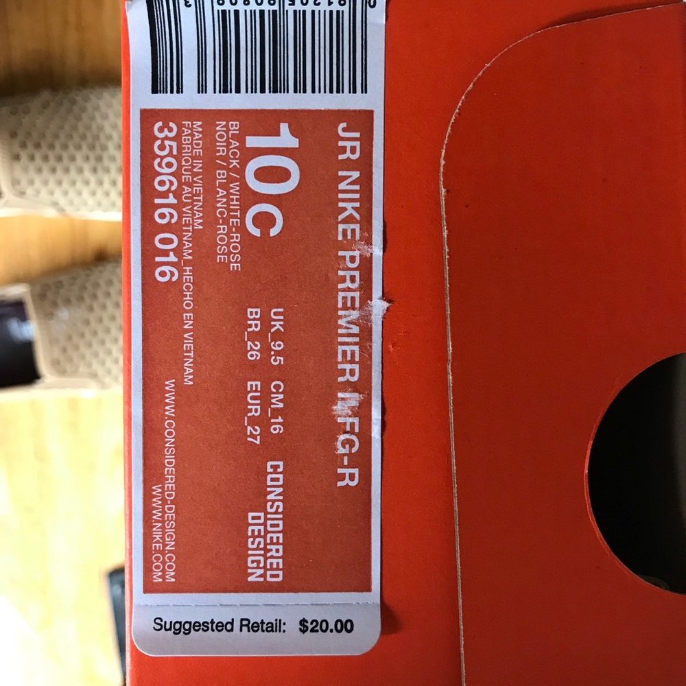 Nike size 10c (toddler) soccer cleats.